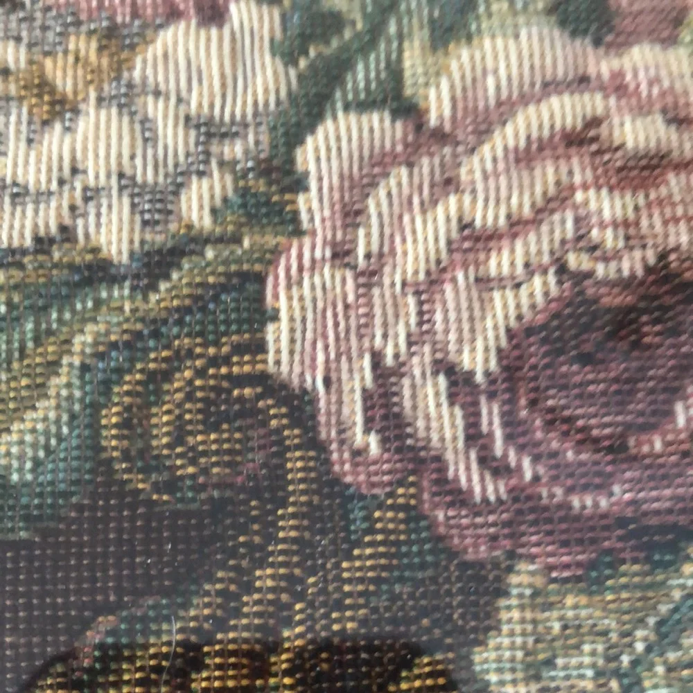 Tapestry framed under glass, multicolored features a lovely floral pattern - Picture 4 of 11